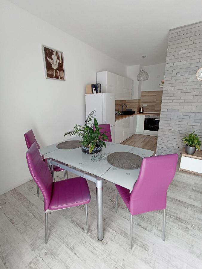 Apartament Na Kruczej Lubin  Bagian luar foto